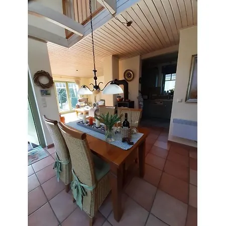 Holiday Home With 3 Bedrooms