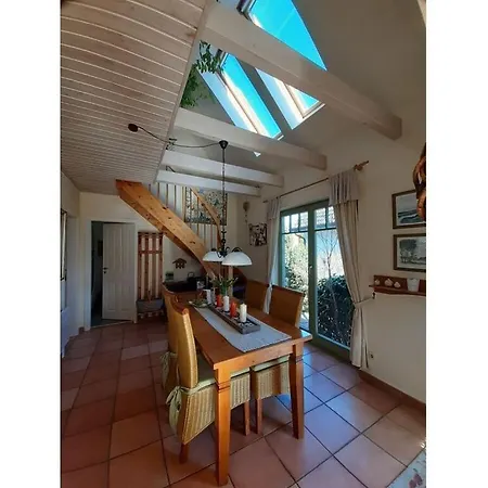 Holiday Home With 3 Bedrooms *